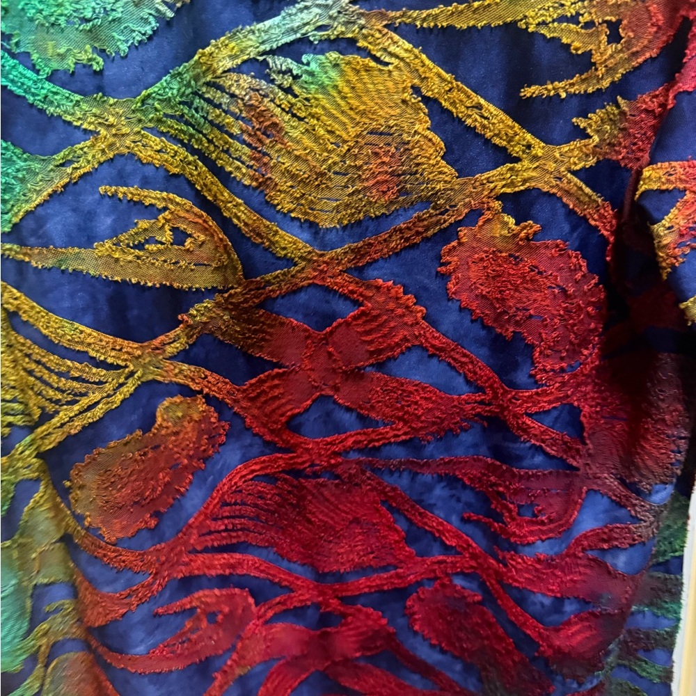 Colorful Textured Top - Picture 4 of 4